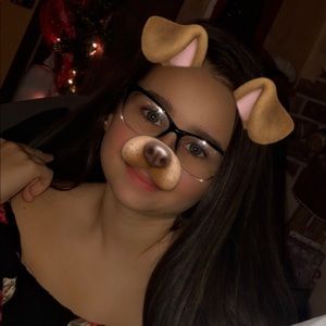 Meet your Posher, Bella